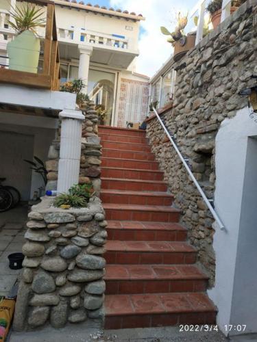 Appartement Centre Ville Du Boulou Pour 2 Adultes-2 Enfants- Check In 17H-21H--Juillet-Aout Reservation De 7 Jours Mini Ле-Булу Екстер'єр фото