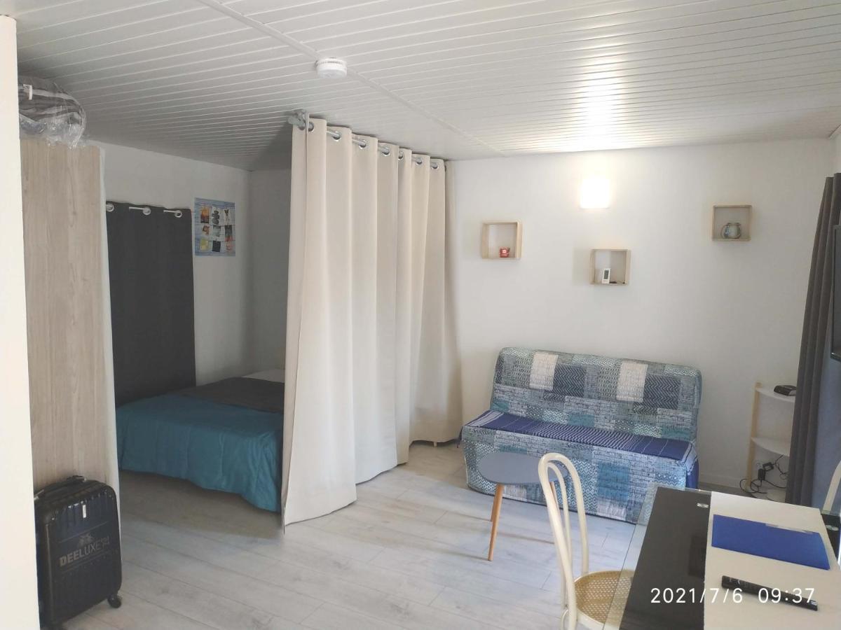 Appartement Centre Ville Du Boulou Pour 2 Adultes-2 Enfants- Check In 17H-21H--Juillet-Aout Reservation De 7 Jours Mini Ле-Булу Екстер'єр фото