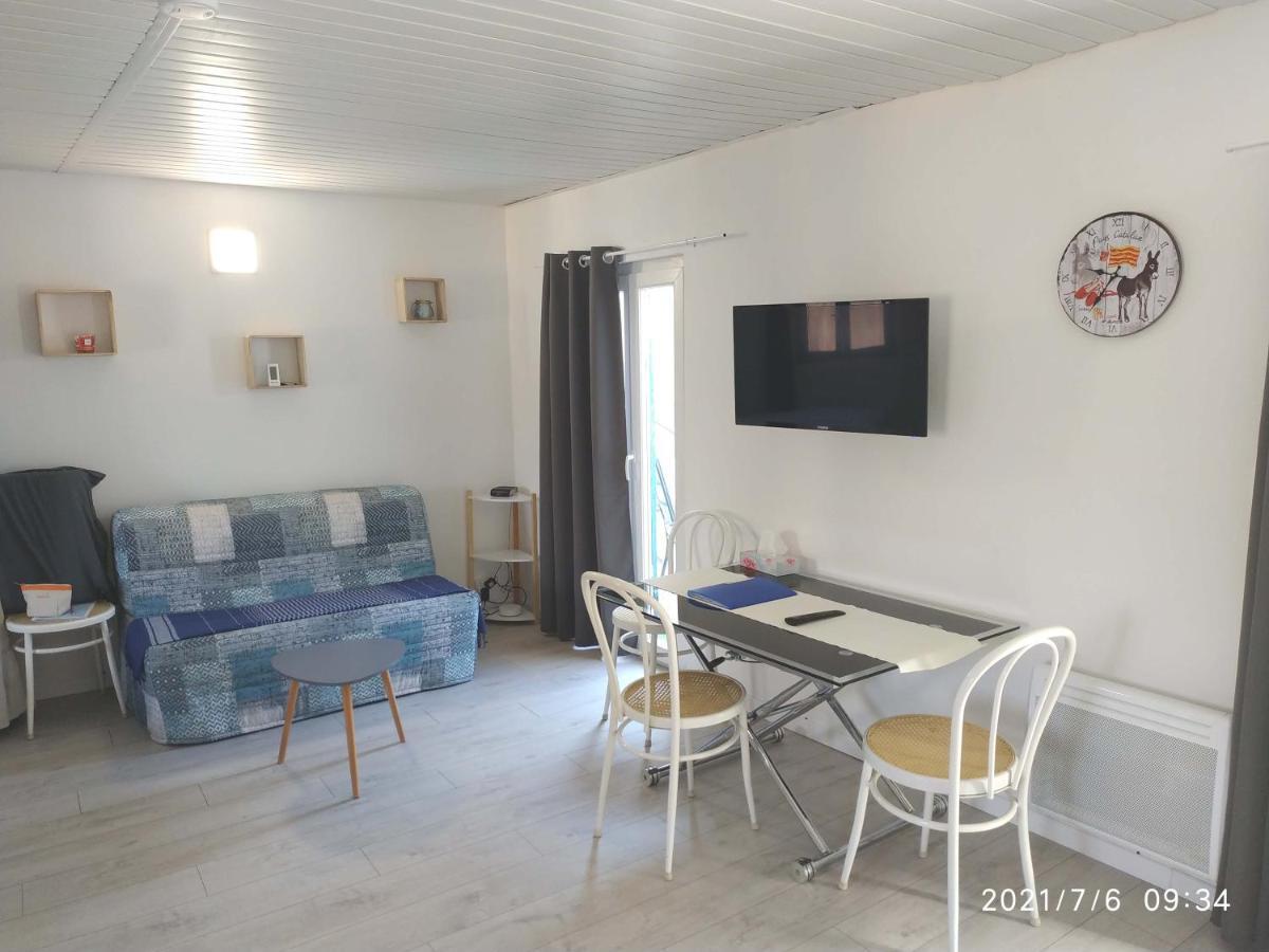 Appartement Centre Ville Du Boulou Pour 2 Adultes-2 Enfants- Check In 17H-21H--Juillet-Aout Reservation De 7 Jours Mini Ле-Булу Екстер'єр фото