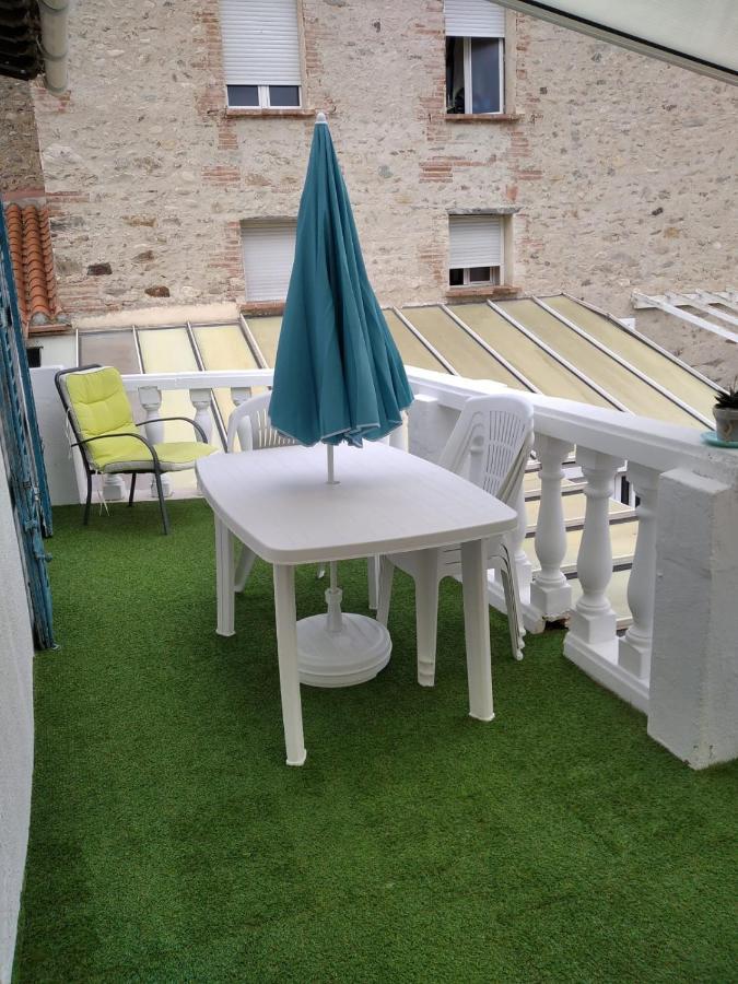 Appartement Centre Ville Du Boulou Pour 2 Adultes-2 Enfants- Check In 17H-21H--Juillet-Aout Reservation De 7 Jours Mini Ле-Булу Екстер'єр фото