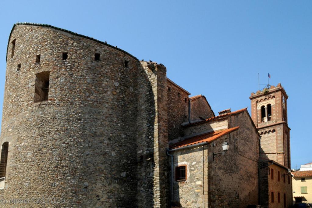 Appartement Centre Ville Du Boulou Pour 2 Adultes-2 Enfants- Check In 17H-21H--Juillet-Aout Reservation De 7 Jours Mini Ле-Булу Екстер'єр фото